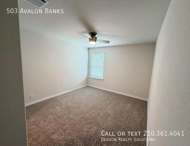 Building Photo - 503 Avalon