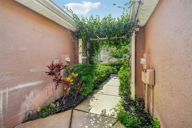 Building Photo - 10110 Tranquility Way