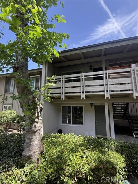 Building Photo - 23732 Hillhurst Dr