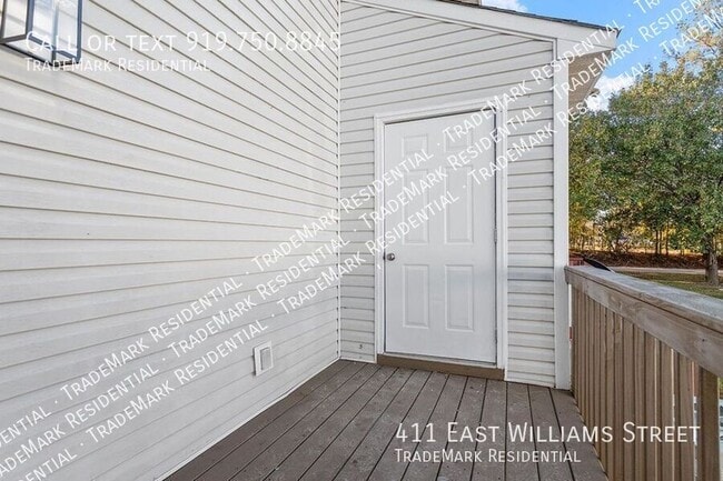 Building Photo - 411 E Williams St