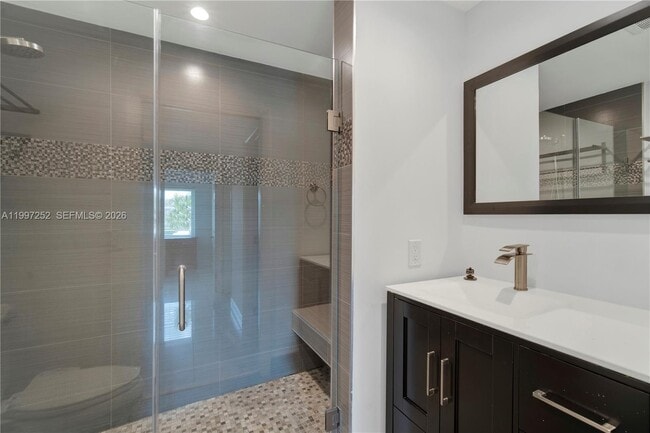 Building Photo - 5901 SW 45th St