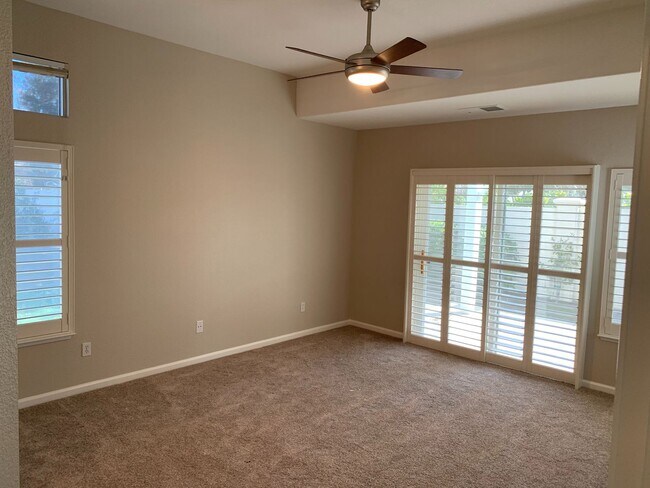 Building Photo - Beautiful Brentwood Summerset 1 Home (55+ living) - 2 Bedroom, 2 Bath