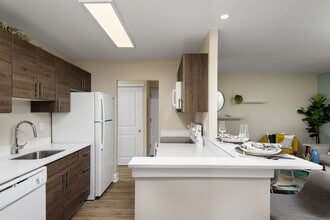 Building Photo - Sedgwick Station