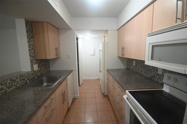 Building Photo - 12603 Ashford Meadow Dr