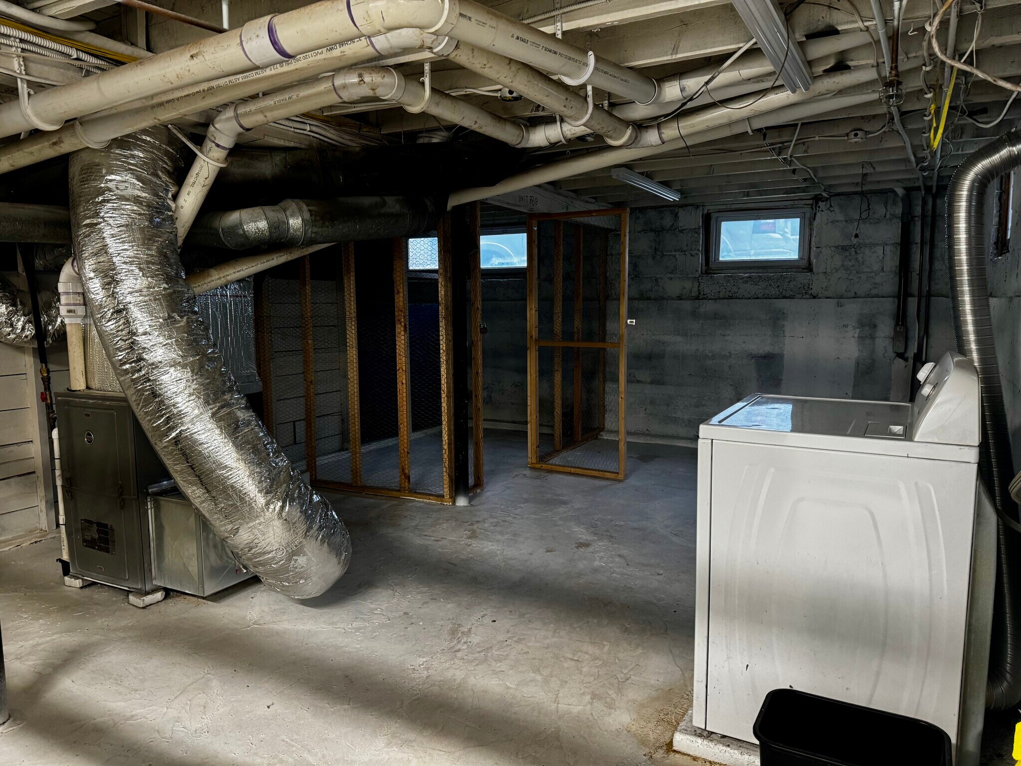 Building Photo - 78 Cherry St