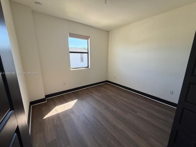 Building Photo - 9143 NW 161st St