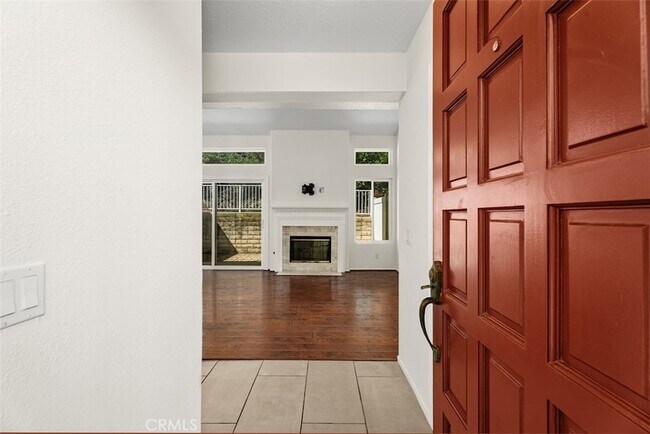 Building Photo - 5847 E Rocking Horse Way