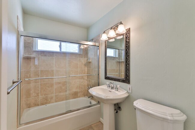 Building Photo - 3128 Courser Ave