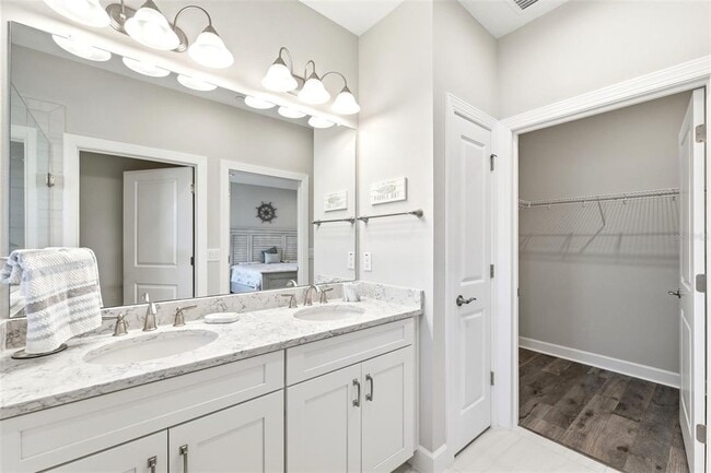 Building Photo - 2516 Coral Ct.