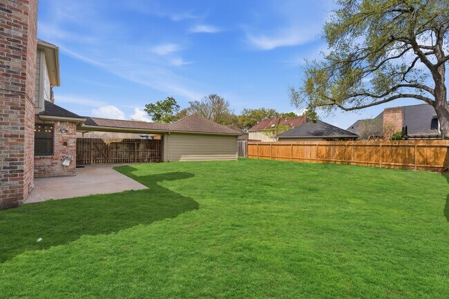 Building Photo - 20222 Prince Creek Dr