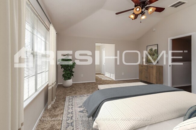 Building Photo - 17203 Hawks Landing Dr