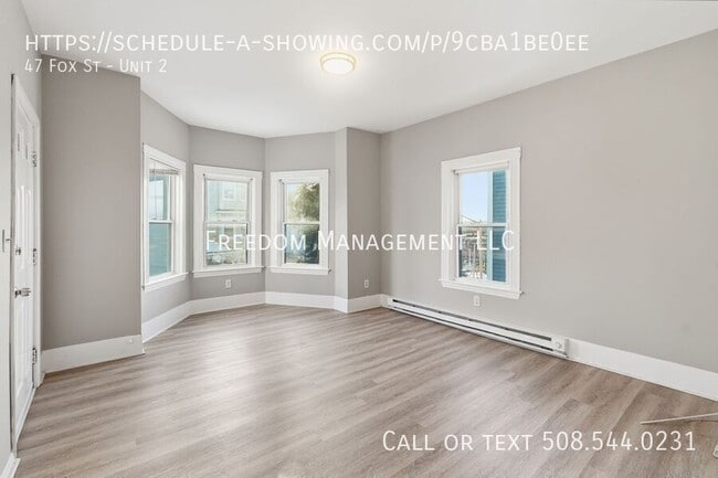 Building Photo - 47 Fox St