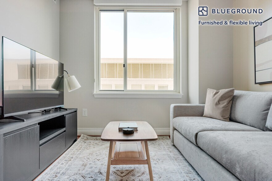 Building Photo - 2221 I St NW