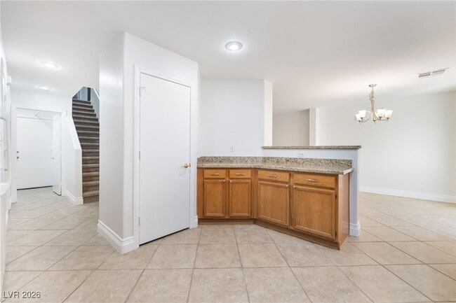 Building Photo - 11119 Tuscolana St