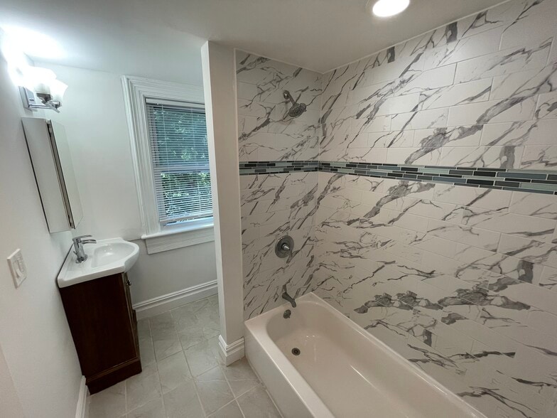 Full Bath 2nd Floor - 85 Western Ave