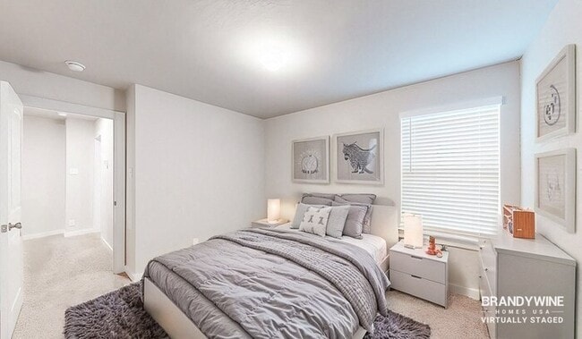 Building Photo - 10313 Ida Gdn Wy