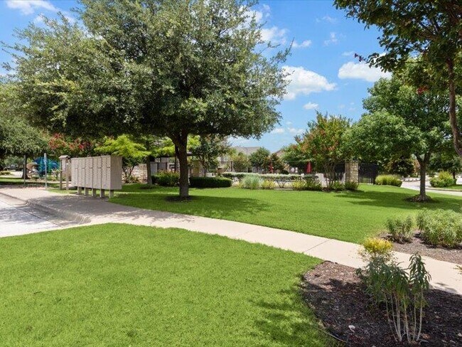 Building Photo - 8721 Blackvireo Dr