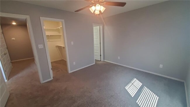 Building Photo - 1242 N Sicily Ln