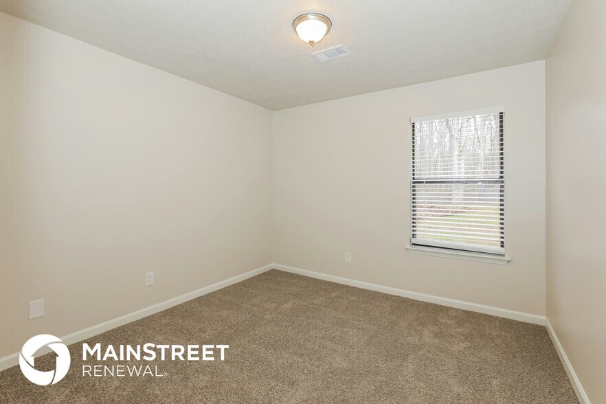 Building Photo - 125 Whitney Way