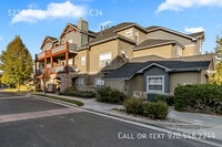 Building Photo - 5220 Boardwalk Dr