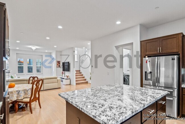 Building Photo - 2008 Confidence Wy