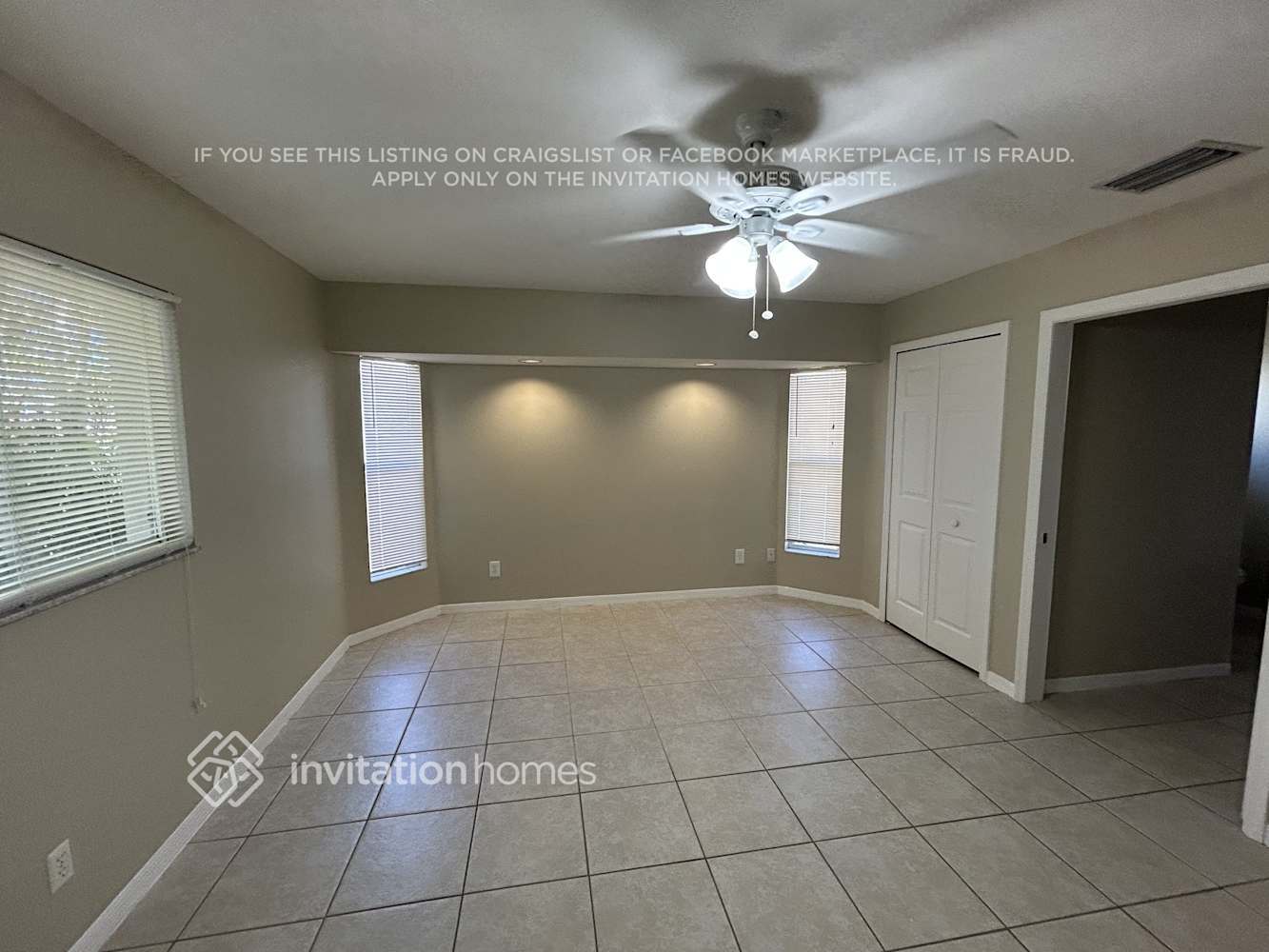 Building Photo - 521 SW 23rd Terrace