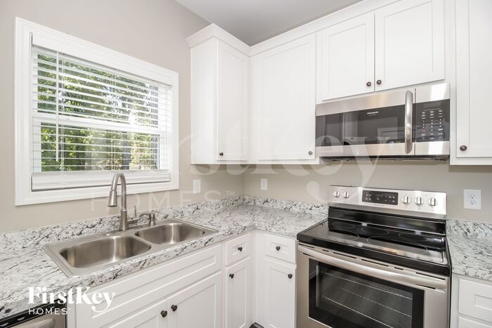 Building Photo - 108 Woodside Ct