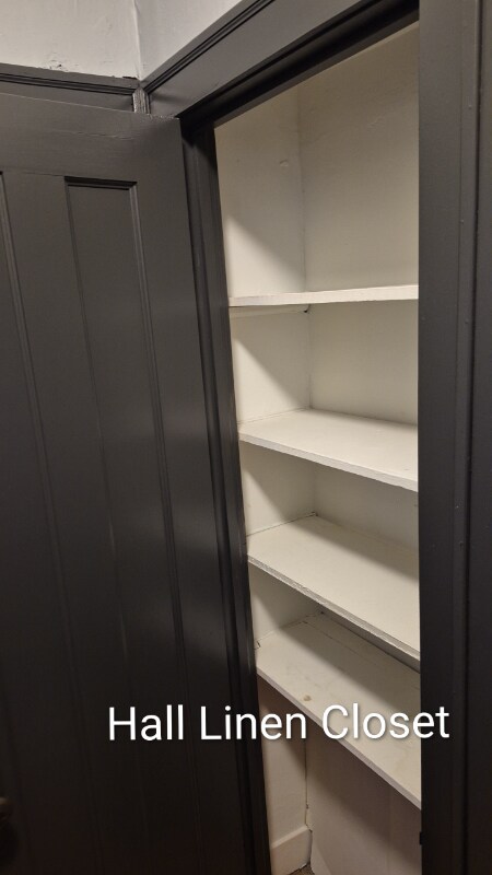 Building Photo - 7111 S Emerald Ave