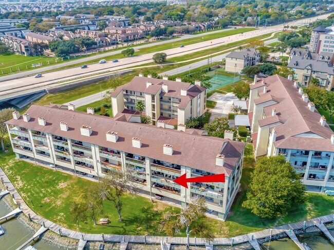 Building Photo - 18809 Egret Bay Blvd