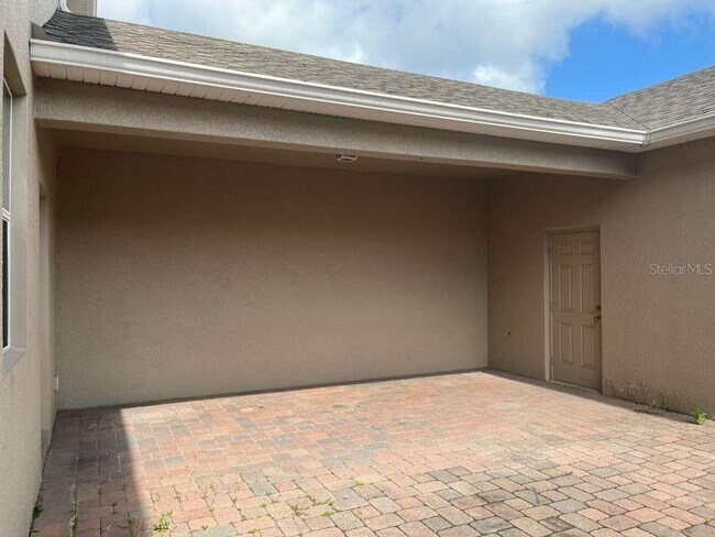 Building Photo - 12825 Gracehill LN