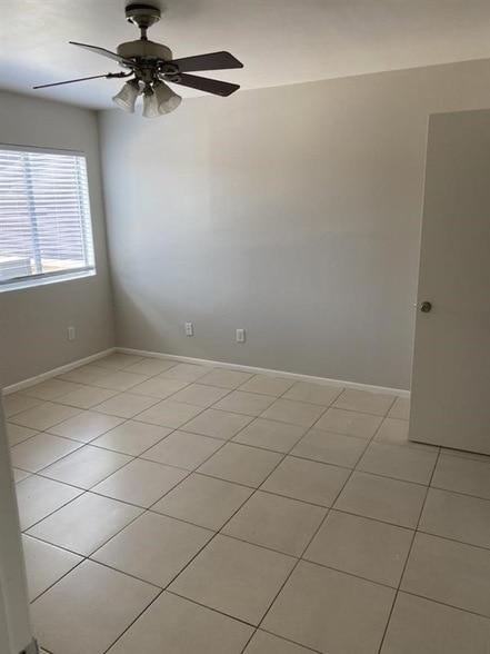 Building Photo - 12638 Ashford Meadow Dr