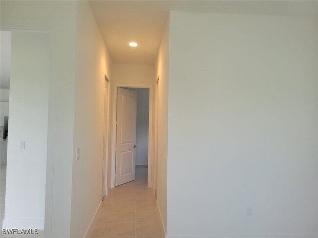 Building Photo - 4873 Gambero Wy