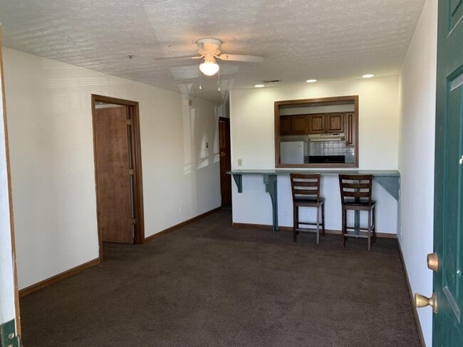 Building Photo - 1540 7th Ave