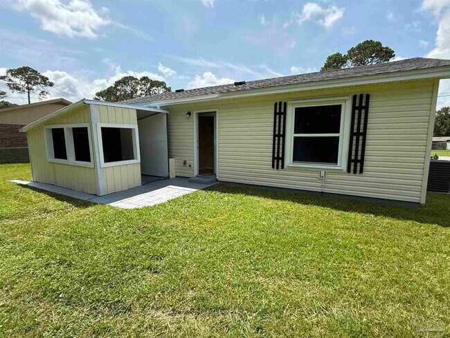 Building Photo - 1310 El Dorado Dr