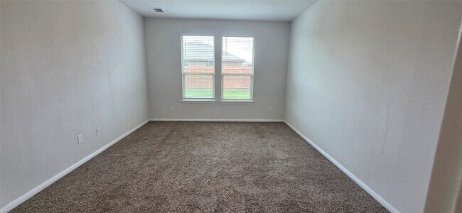 Building Photo - 9021 Eagles Landing Dr