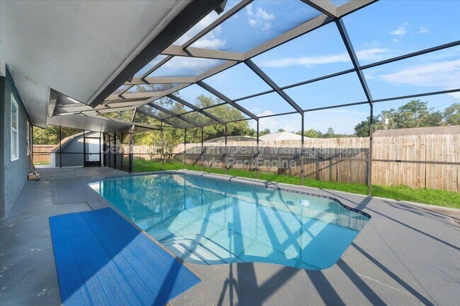 Building Photo - 508 Glade Ct