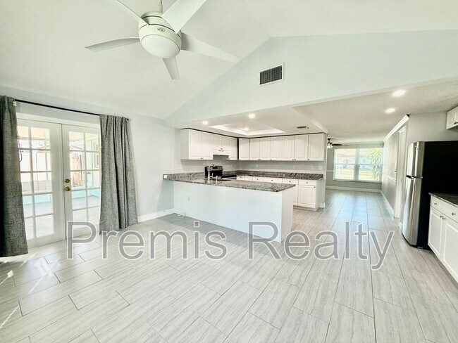 Building Photo - 11950 107th Ave N