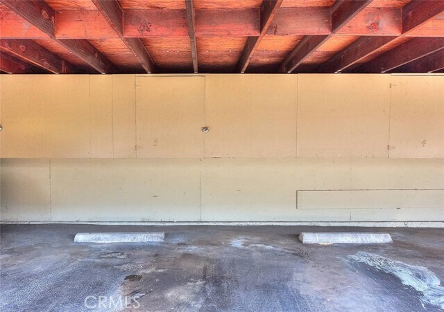 Building Photo - 504 S Euclid Ave