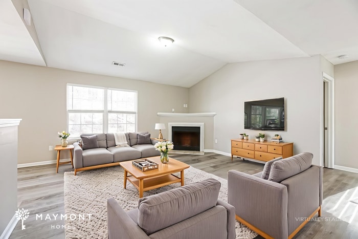 Building Photo - 206 Yukon Dr