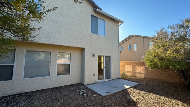 Building Photo - 4 Bedroom plus loft in Henderson