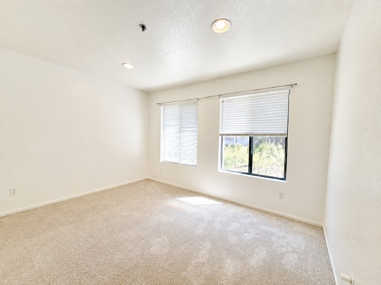 Building Photo - 1239 Foothill Blvd