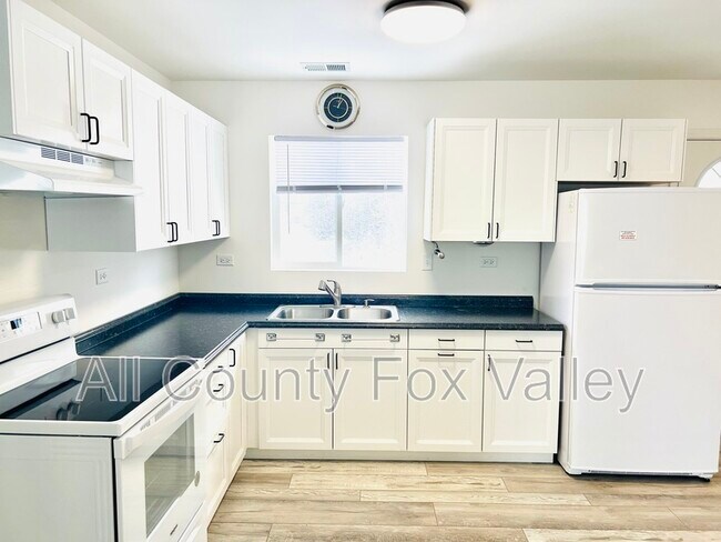 Building Photo - 284 W Windsor Terrace