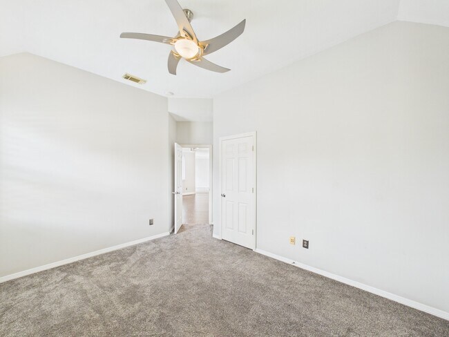Building Photo - 6206 Canyon Run Ct