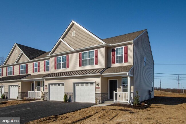 Building Photo - 6110 Sawgrass Ct
