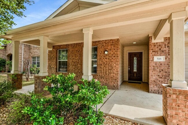 Building Photo - 516 Lark St