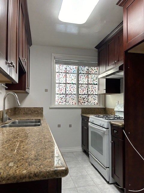 Building Photo - 367 Burchett St