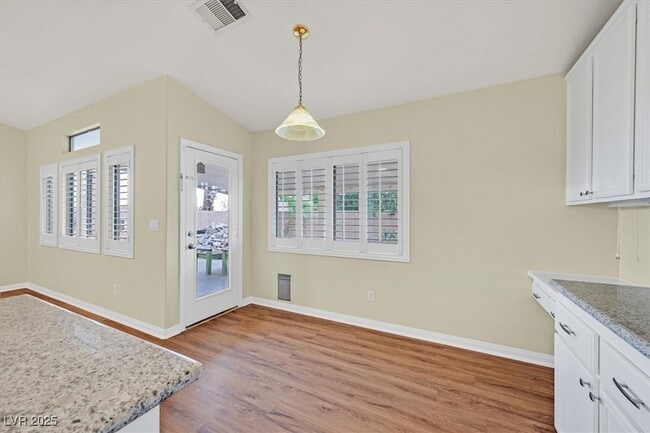 Building Photo - 1813 Puerto Way