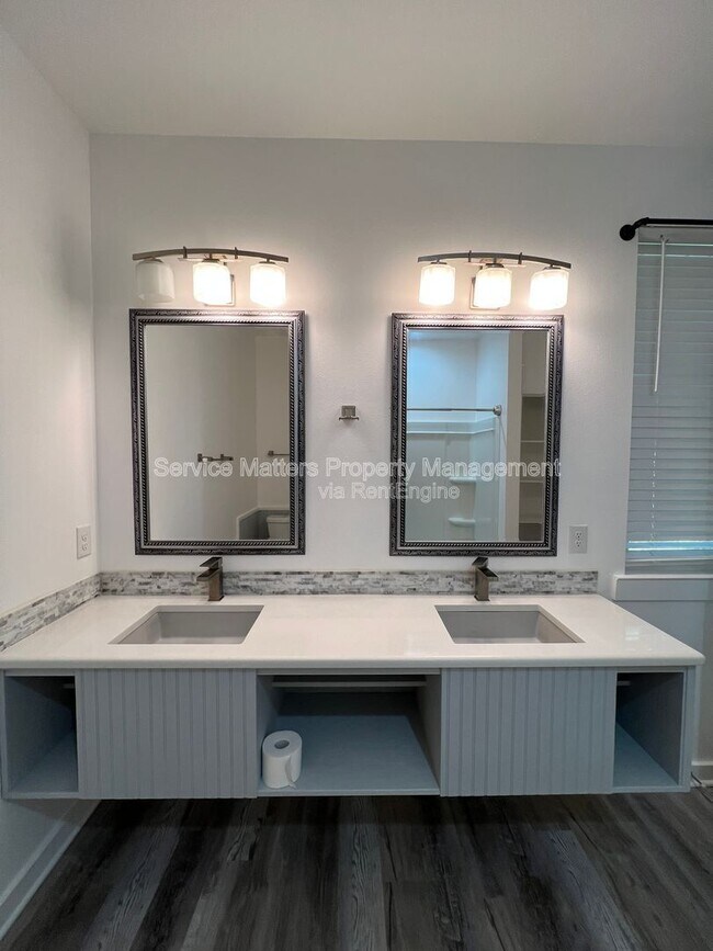 Building Photo - 6150 Franklin St