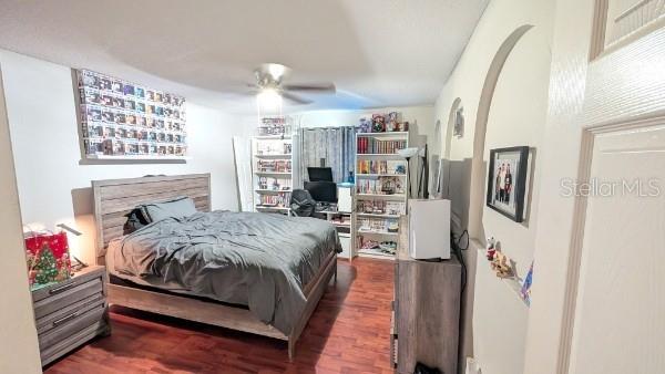 Building Photo - 106 Royalty Cir