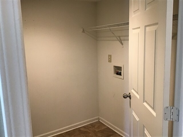 Building Photo - 5640 Rambling Dr